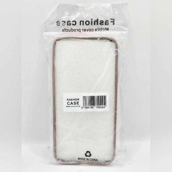 Clear and Rose Gold iPhone‎ 13 Pro Max Magnetic case - Picture 2 of 4